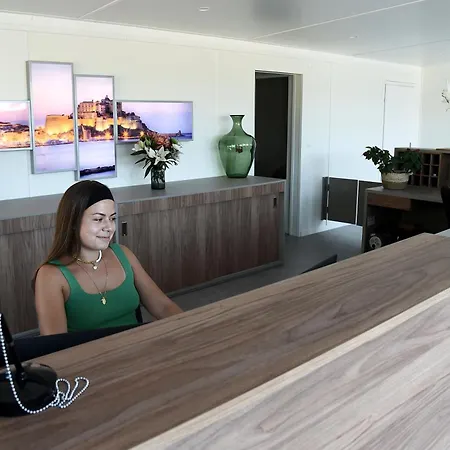 Bella Vista Кальви