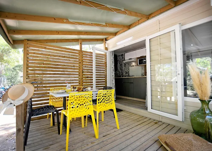 Bella Vista 3* Calvi (Corsica)