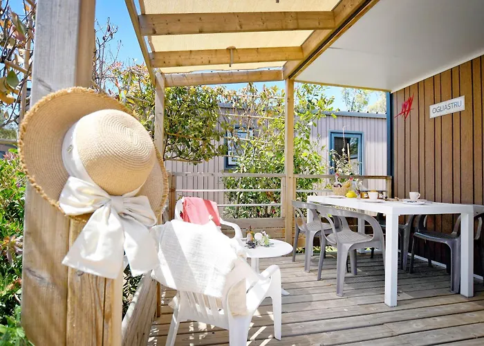 Bella Vista 3* Calvi (Corsica)