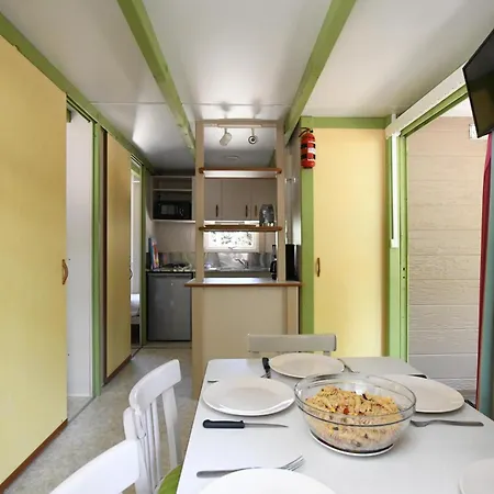 营地 Bella Vista 卡尔维