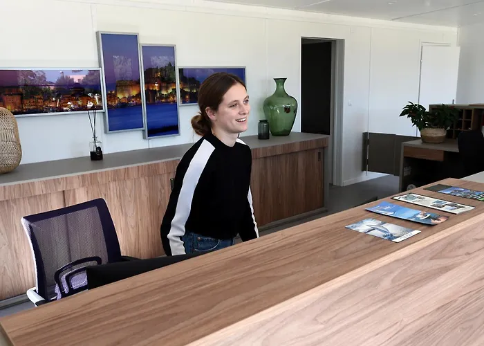 Bella Vista 3* קאלבי