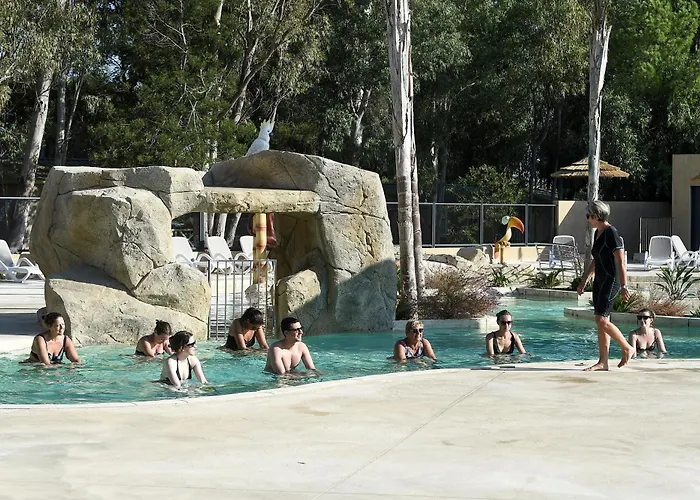 Bella Vista אתר קמפינג