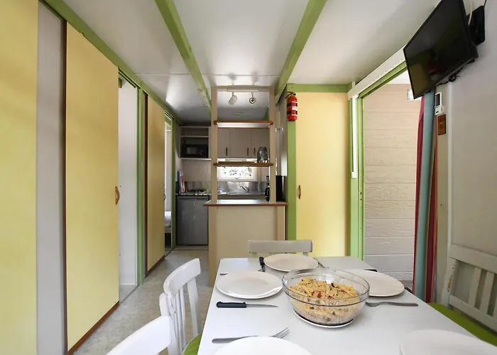 Camping Bella Vista Calvi (Corsica)