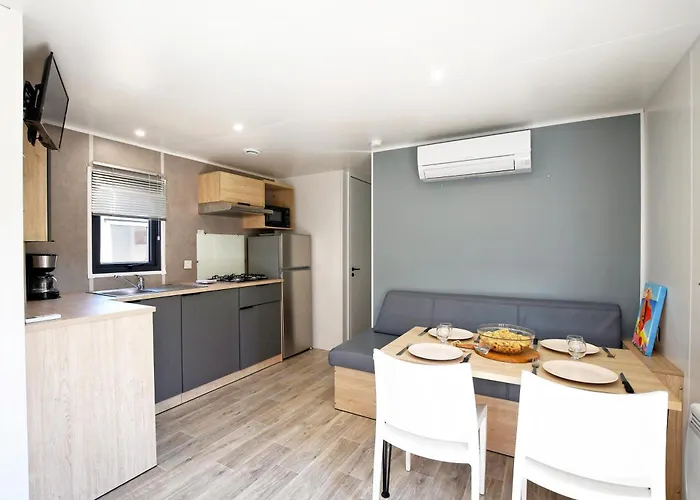 Bella Vista Camping Calvi (Corsica)