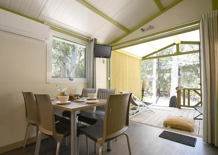 אתר קמפינג Bella Vista 3*